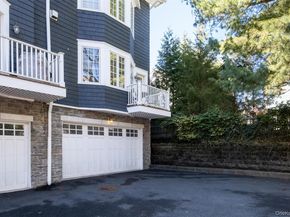 31 1st Street, Pelham NY 10803