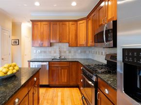31 1st Street, Pelham NY 10803
