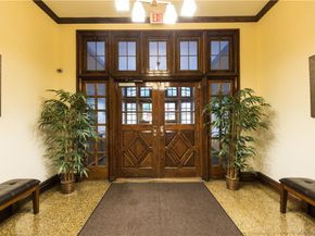 68 E Hartsdale Avenue 4E, Hartsdale NY 10530