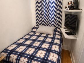 7027 68th Place, Glendale NY 11385