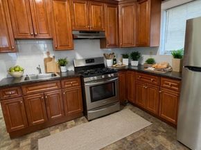 7027 68th Place, Glendale NY 11385