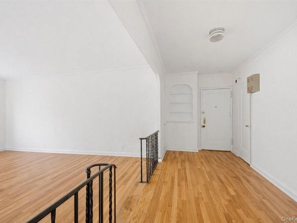 2506 Davidson Avenue 6A, Bronx NY 10468