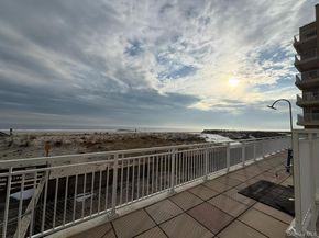 700 Shore Road 7N, Long Beach NY 11561