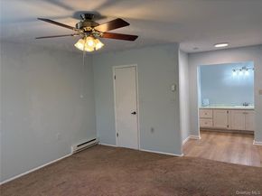 498 Cranston Lane, Ridge NY 11961