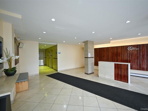 99-60 63rd Road 14J, Rego Park NY 11374