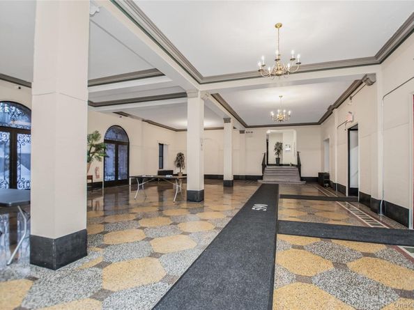 590 E Third Street 2D, Mount Vernon NY 10553