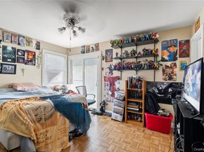 1093 Oakneck Road, Bay Shore NY 11706