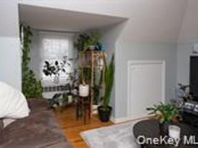 24 Whaley Street, Freeport NY 11520