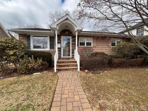 660 Hewlett Street, Franklin Square NY 11010
