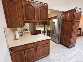 660 Hewlett Street, Franklin Square NY 11010