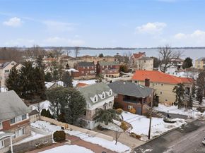 3343 Agar Place, Bronx NY 10465