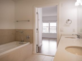 10 Byron Place 601, Larchmont NY 10538