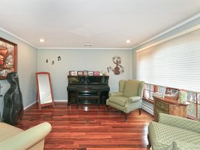 17 Susan Lane, Dix Hills NY 11746