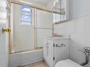 6601 burns street burns 3V, Rego Park NY 11374