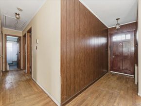 2 McLeod Street, Massapequa Park NY 11762