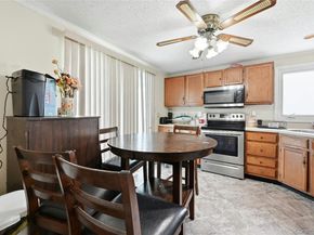 54 Dogwood Lane, Manorville NY 11949