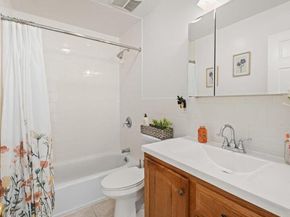 19 W 13th Road, Broad Channel NY 11693