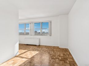 102-10 66th Road 20G, Forest Hills NY 11375