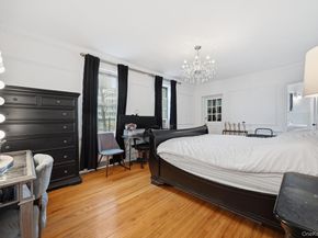 69-40 YELLOWSTONE Boulevard 108, Forest Hills NY 11375