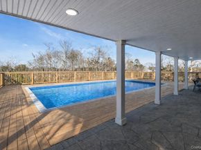 33 Oceanview Road, Hampton Bays NY 11946