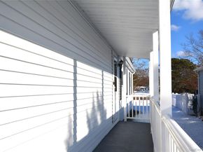 82 Village Circle W, Manorville NY 11949