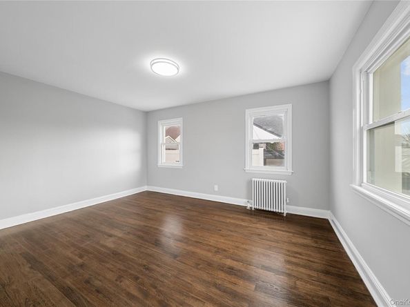 141 Booth Street, Hempstead NY 11550