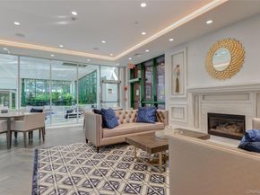 100 Hilton Avenue PH 5, Garden City NY 11530