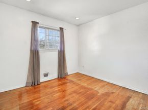 46 Sunburst Drive, Deer Park NY 11729