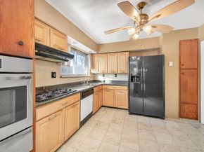 46 Sunburst Drive, Deer Park NY 11729