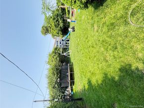 6 Valley Lane E, North Woodmere NY 11581