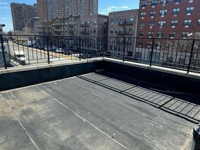 31 Roosevelt Place, Brooklyn NY 11233