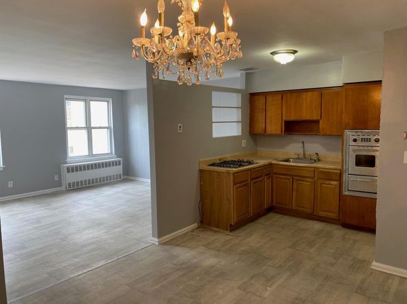 644 Autumn Avenue, Brooklyn NY 11208