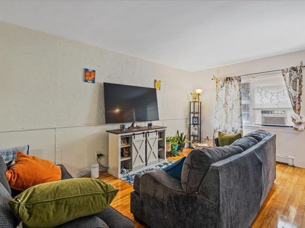 987 Van Nest Avenue, Bronx NY 10462