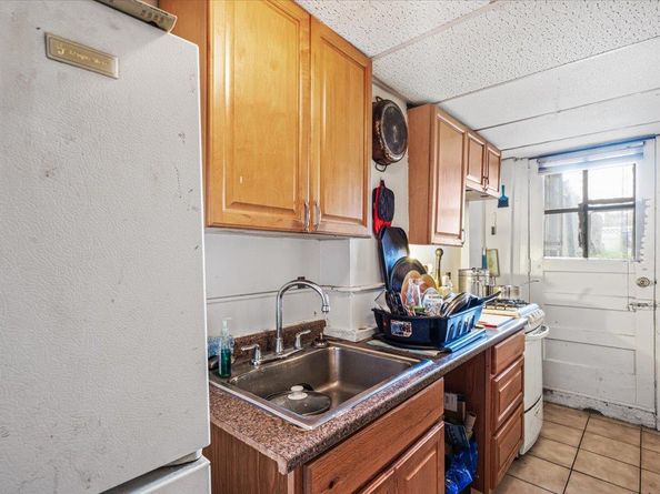 987 Van Nest Avenue, Bronx NY 10462