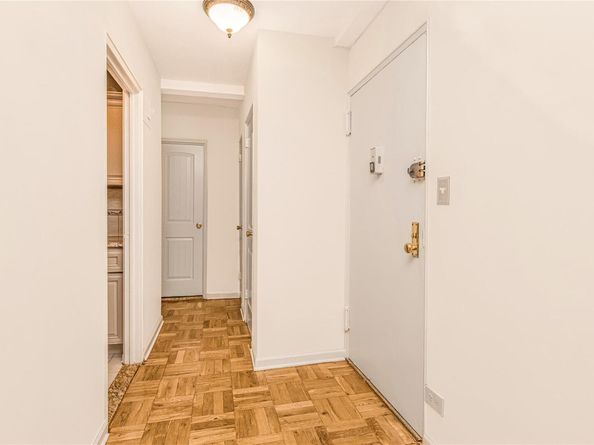 5550 FIELDSTON Road 1C on 2nd floor, Bronx NY 10471
