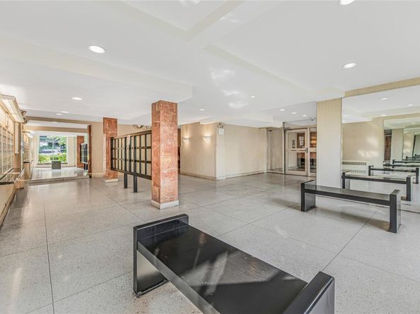 5550 FIELDSTON Road 1C on 2nd floor, Bronx NY 10471