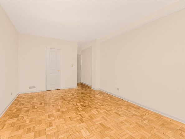 5550 FIELDSTON Road 1C on 2nd floor, Bronx NY 10471