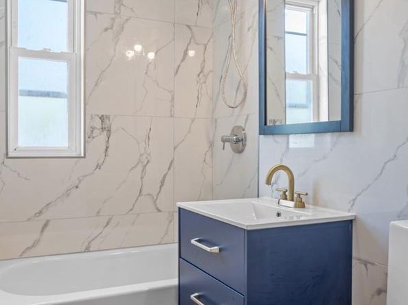 194-23 Station Road, Flushing NY 11358