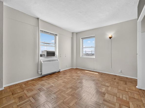 6 Fordham Hill Oval 14B, Bronx NY 10468