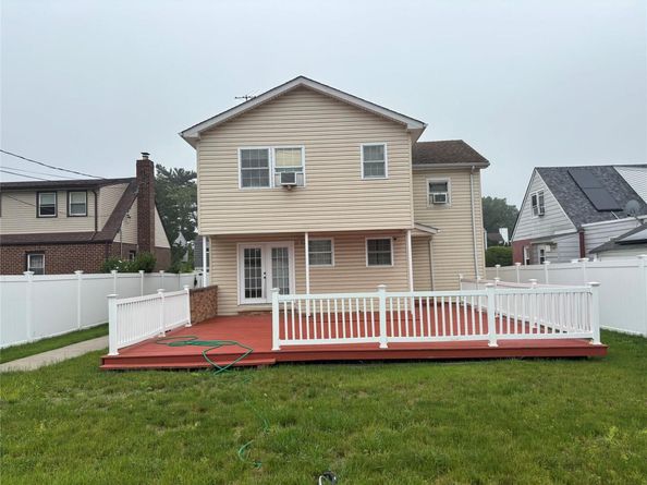92 Norfeld Boulevard, Elmont NY 11003