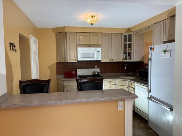 92 Norfeld Boulevard, Elmont NY 11003
