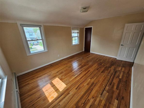 92 Norfeld Boulevard, Elmont NY 11003