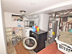 83-16 159th Street, Jamaica Hills NY 11432