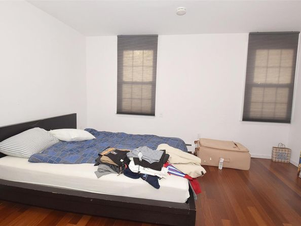 83-16 159th Street, Jamaica Hills NY 11432
