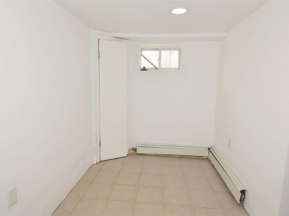 83-16 159th Street, Jamaica Hills NY 11432
