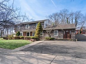 28 Sycamore Lane, Commack NY 11725