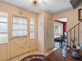 28 Sycamore Lane, Commack NY 11725