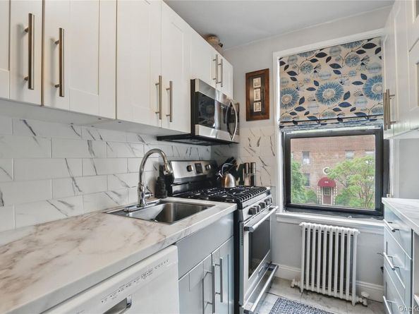 316 Richbell Road C2, Mamaroneck NY 10543