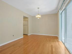 165 Carriage Court H, Yorktown Heights NY 10598