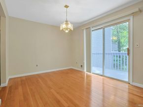 165 Carriage Court H, Yorktown Heights NY 10598